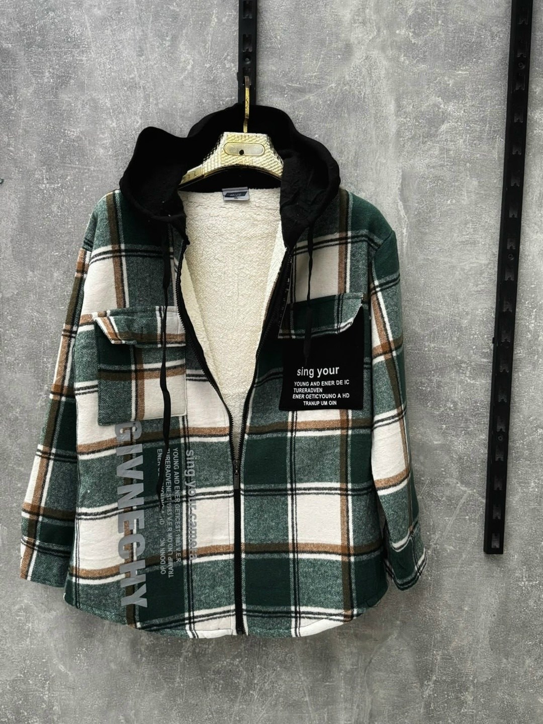 рубашка теплая в клетку оверсайз,рубашка в клетку теплая,клетчатая рубашка с капюшоном,теплая рубашка с капюшоном,теплая рубашка