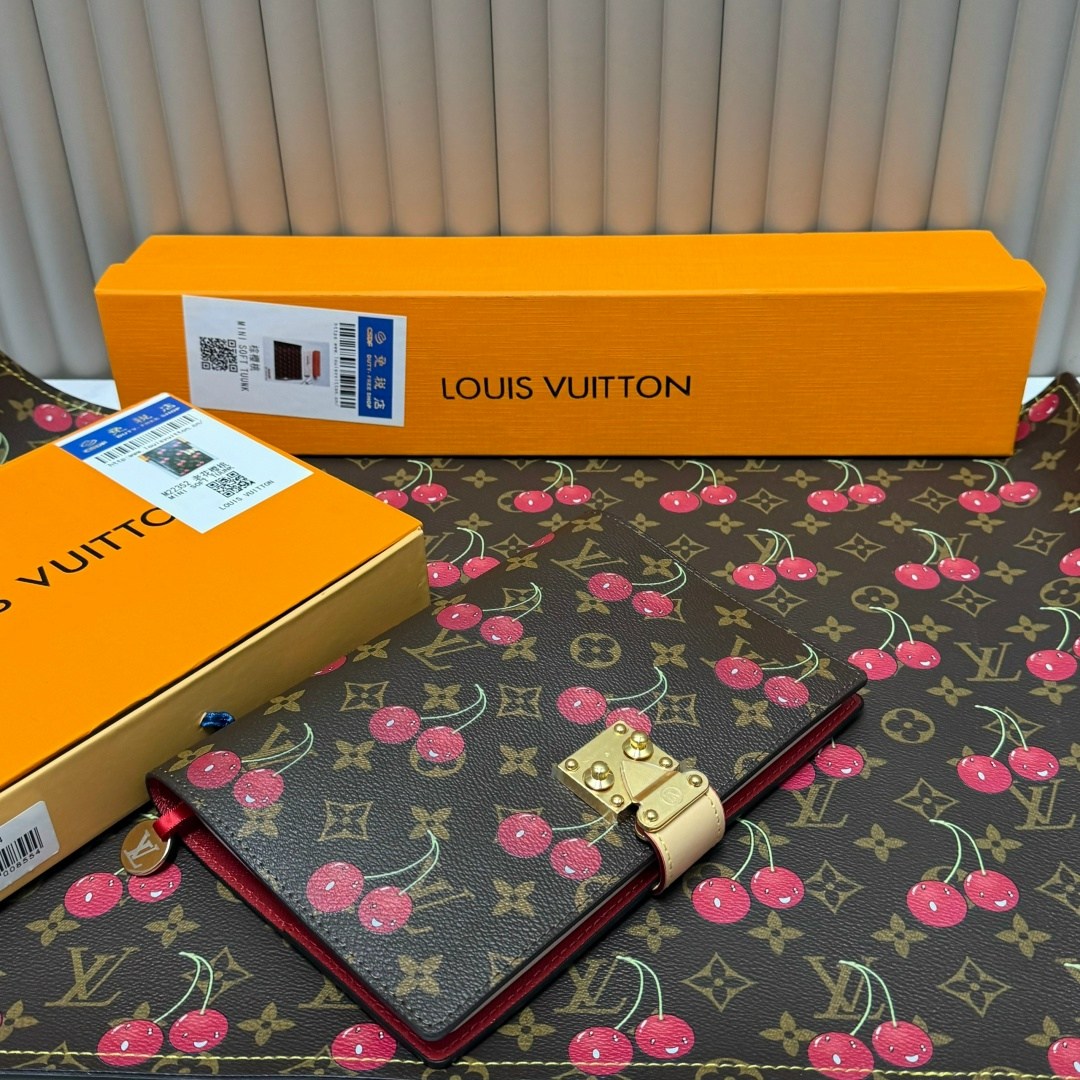 louis vuitton monogram,кошелек louis vuitton,кардхолдер louis vuitton,vuitton vuitton,louis vuitton murakami