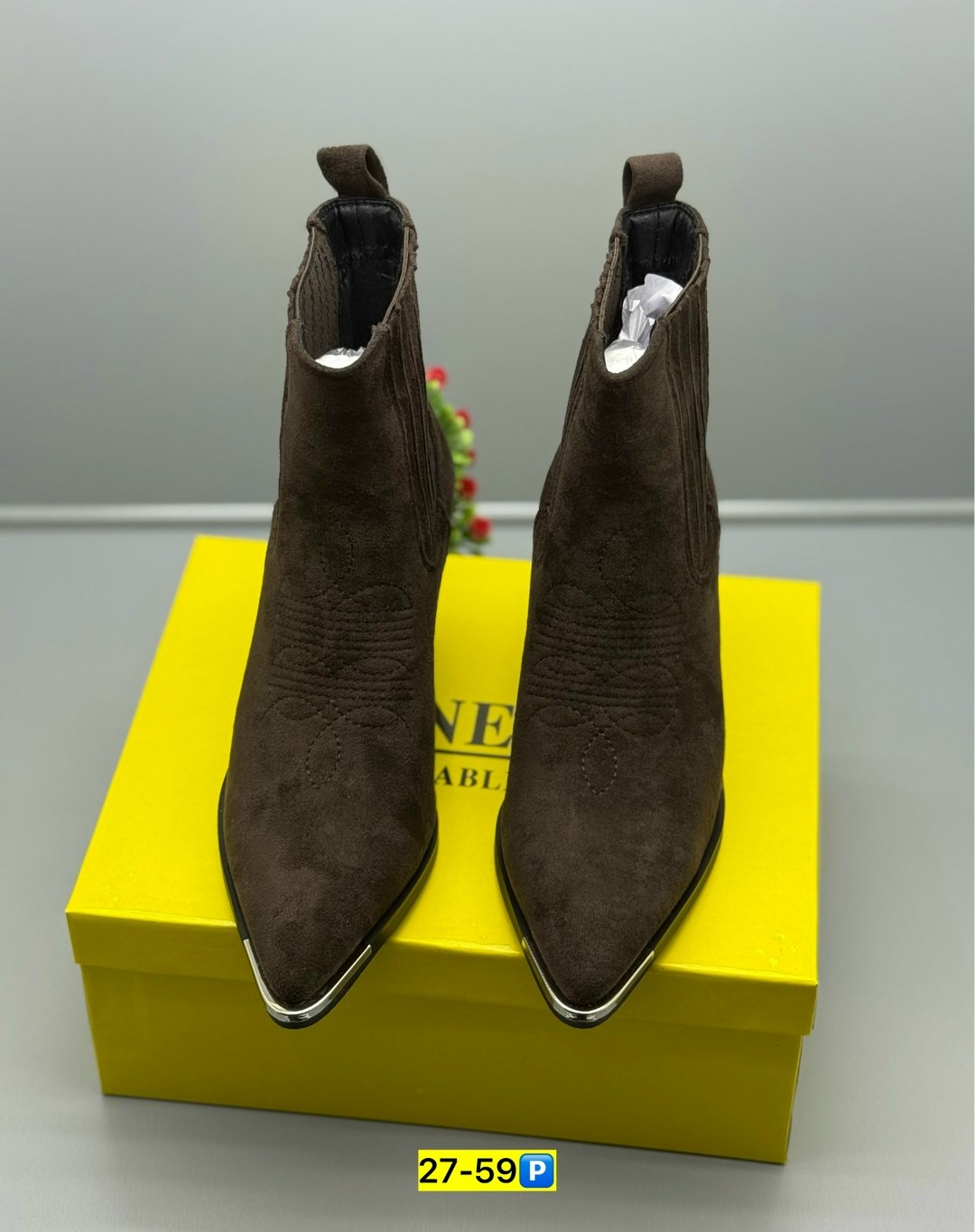 ,казаки замшевые эконика,ботильоны женские,женская ,демисезонная