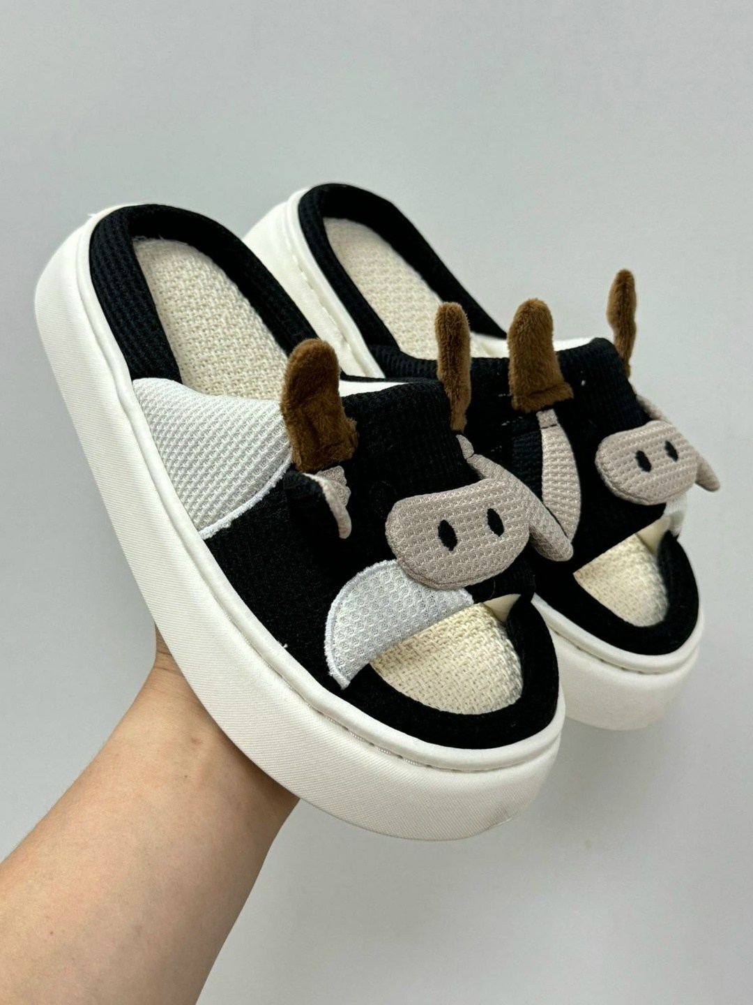 домашние тапочки,милые тапочки,плюшевые тапочки,тапочки корова,тапочки для дома