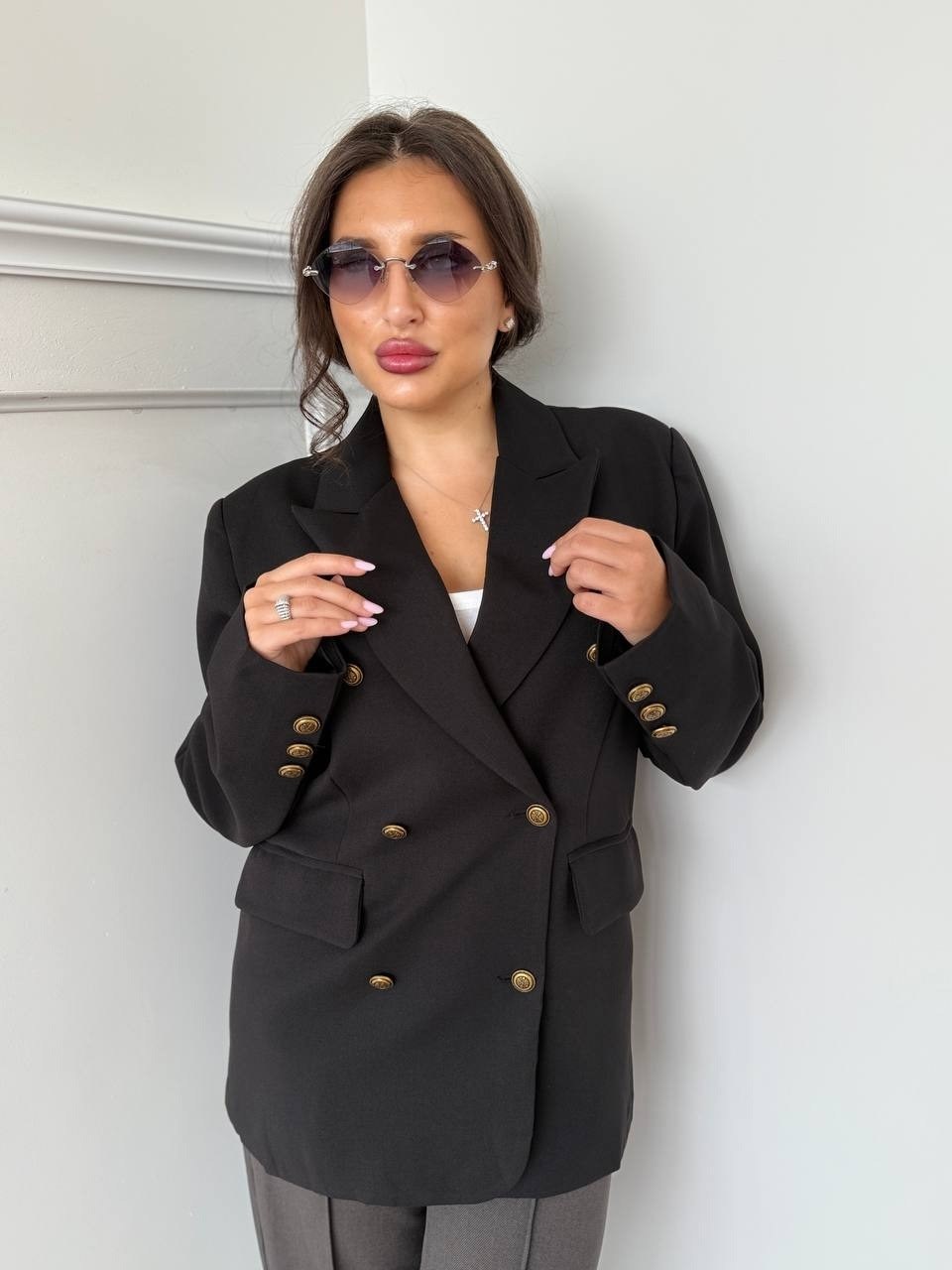 костюмы брючные,черный брючный костюм,костюм с брюками,жакет,классический брючный костюм