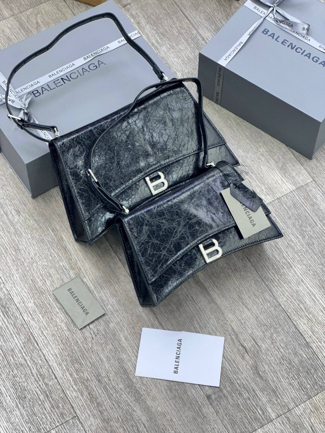 сумочка модная,сумка баленсиага,сумка на плечо balenciaga,модная сумка,сумка женская balenciaga