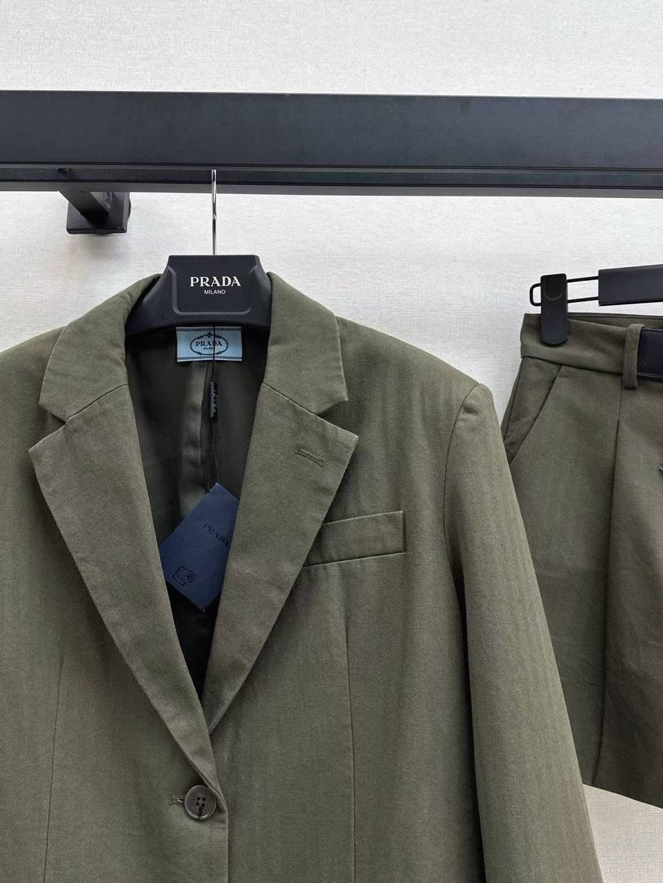 пиджак зеленый,костюм пиджак,блейзер жакет,женские костюмы,жакет пиджак