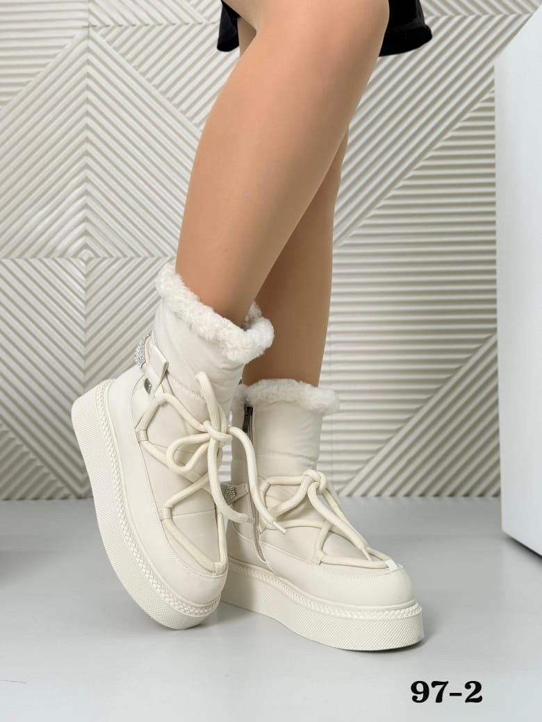 ,дутики женские,женская зимняя ,угги женские,ботинка женские зимние