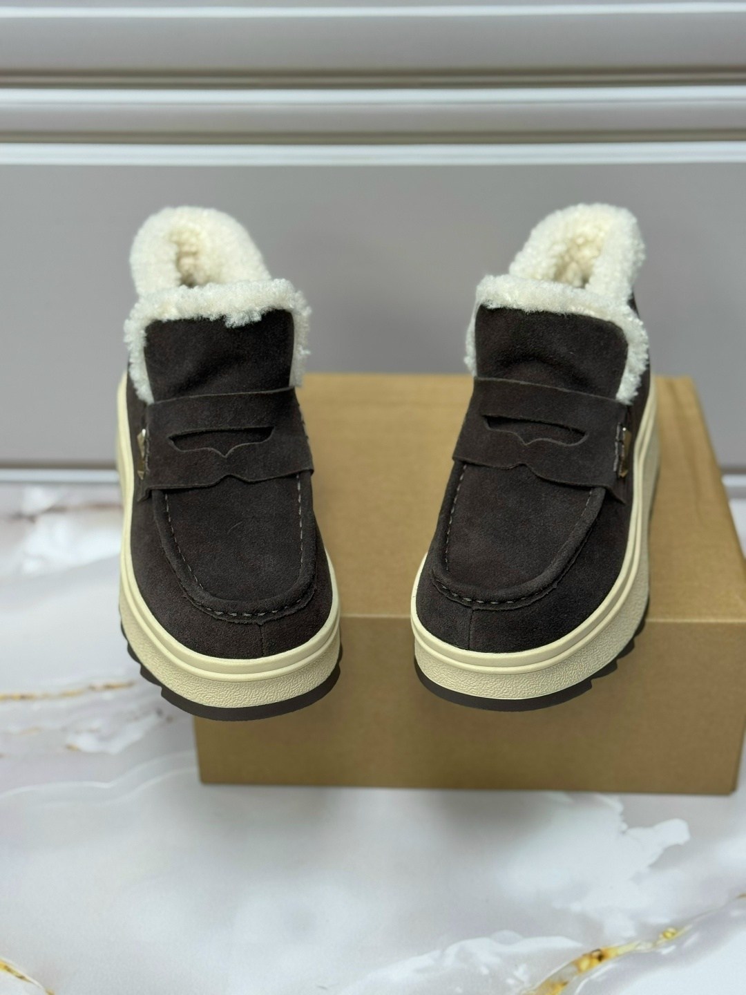 ,зимняя женская ,женская ,теплая ,брендовая