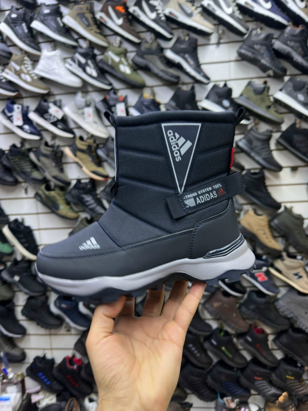 дутики adidas,adidas зимние дутики низкие,зимние сапоги adidas,сапоги adidas зимние (а548),дутики женские