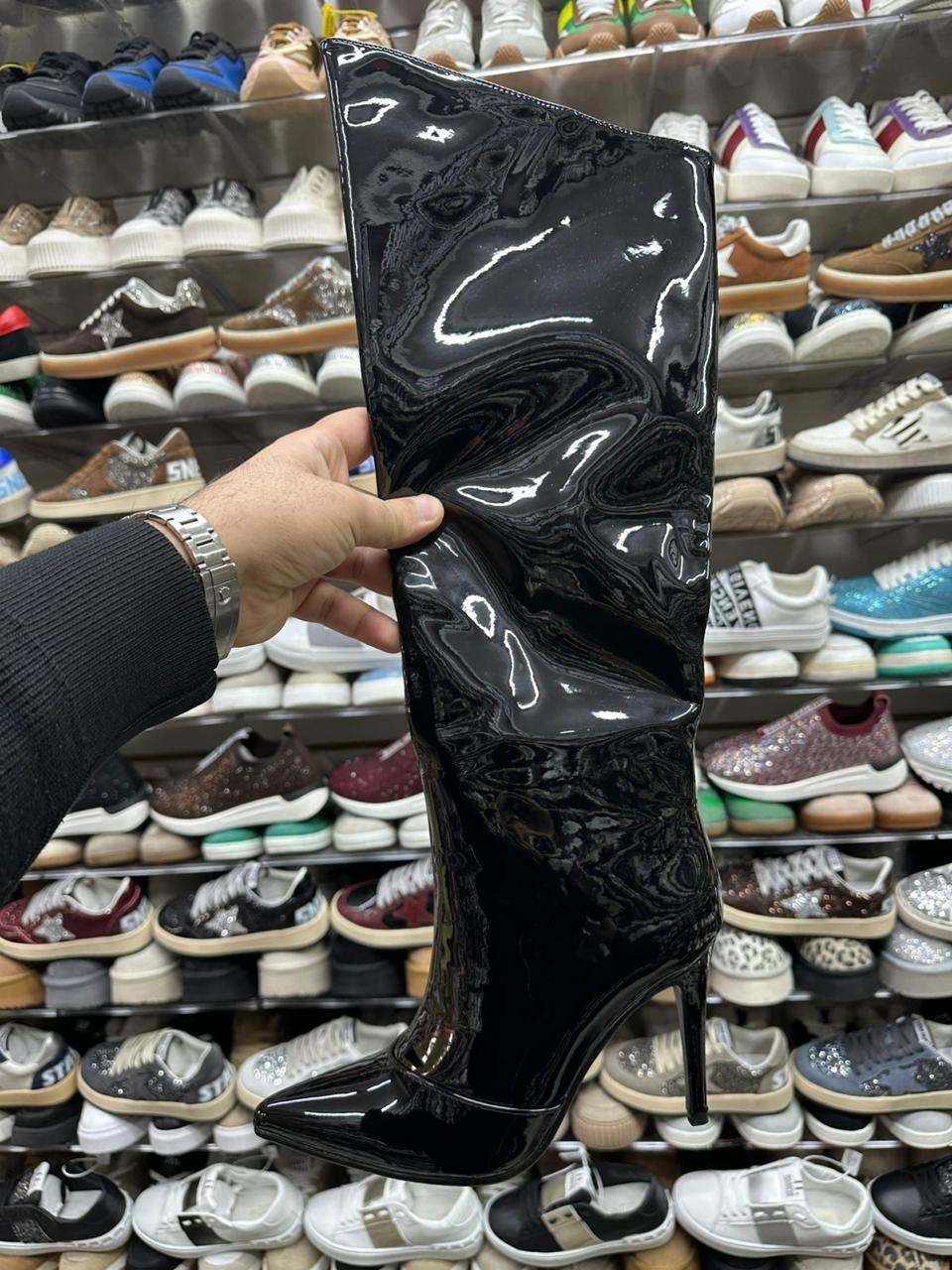 женские сапоги,,высокие сапоги,сапоги модные,бордовые сапоги