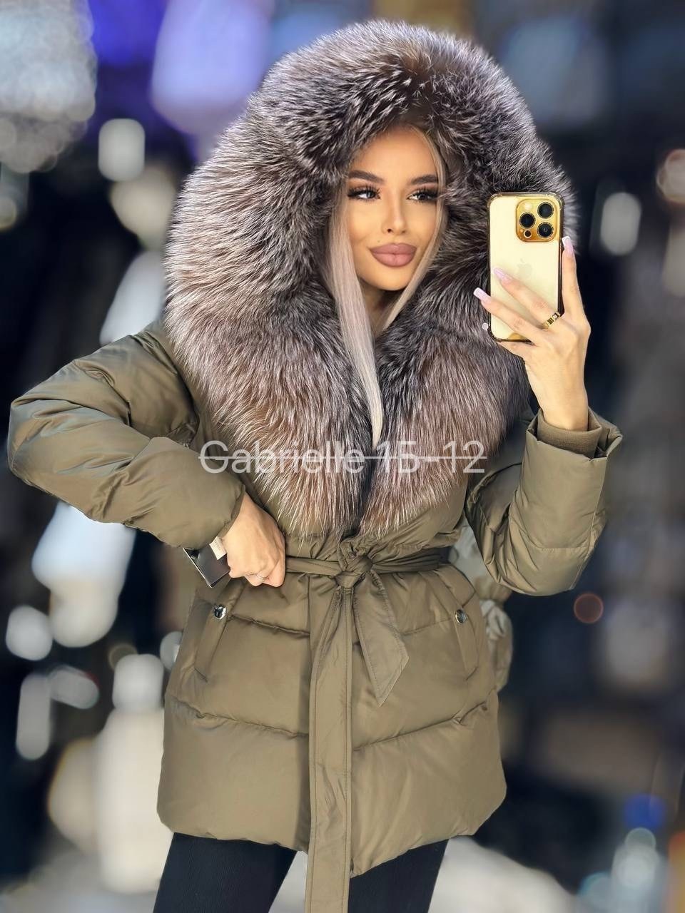 пуховики с натуральным мехом,пуховик с мехом,стильные пуховики,пуховик женский с натуральным мехом,зимние куртки