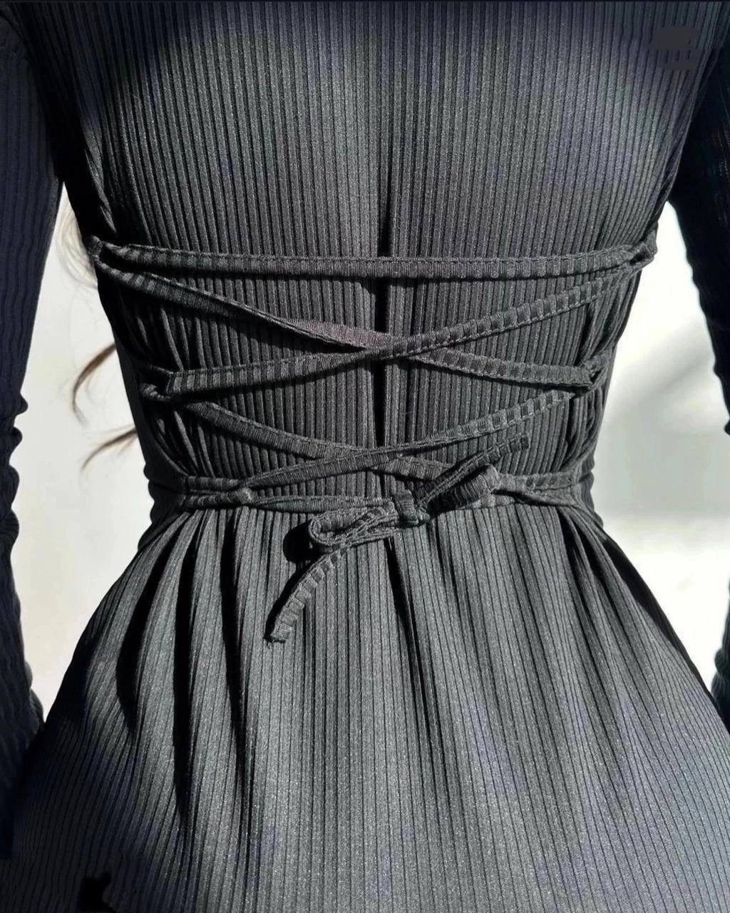 облегающее платье,черное платье с длинным рукавом,платье мини черного,платье черное,платье стильное