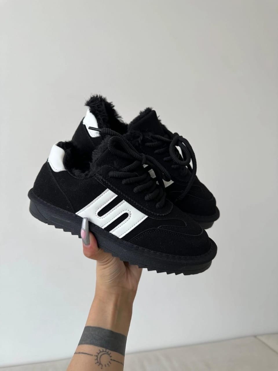 ,кроссовки женскиe,кроссовки зимний,теплые кроссовки,кроссовки зимние женские