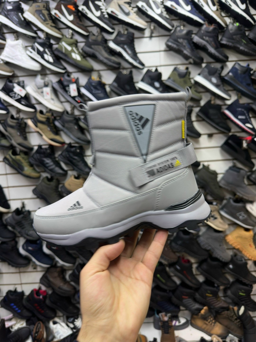 дутики adidas,adidas зимние дутики низкие,зимние сапоги adidas,сапоги adidas зимние (а548),дутики женские