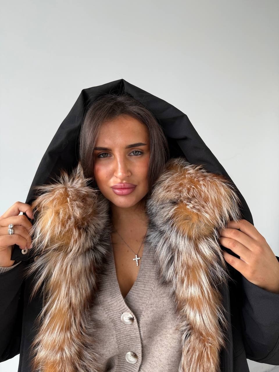 пуховики с мехом,пуховики с натуральным мехом,пуховик зимний женский с натуральным мехом,парка с мехом,пуховик женский с натуральным мехом