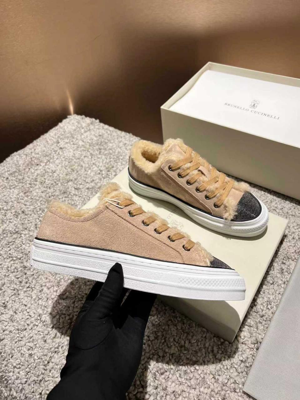 ,кеды диор,кроссовки женскиe,кроссовки кристиан диор женские,замшевые кроссовки