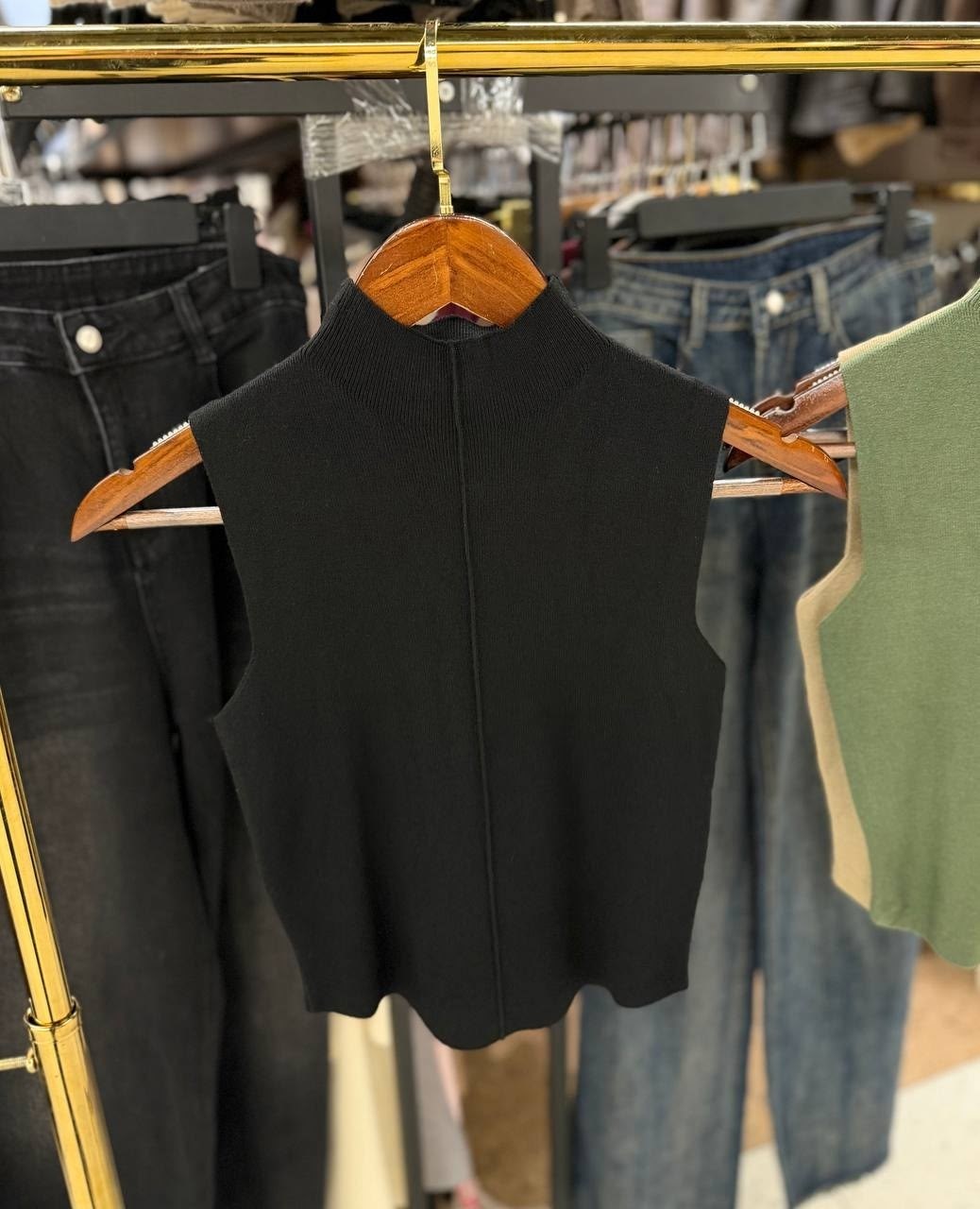 вязаные жилеты,женский вязаный жилет,трикотажный жилет,вязаные жилеты для женщин,свитер без рукавов