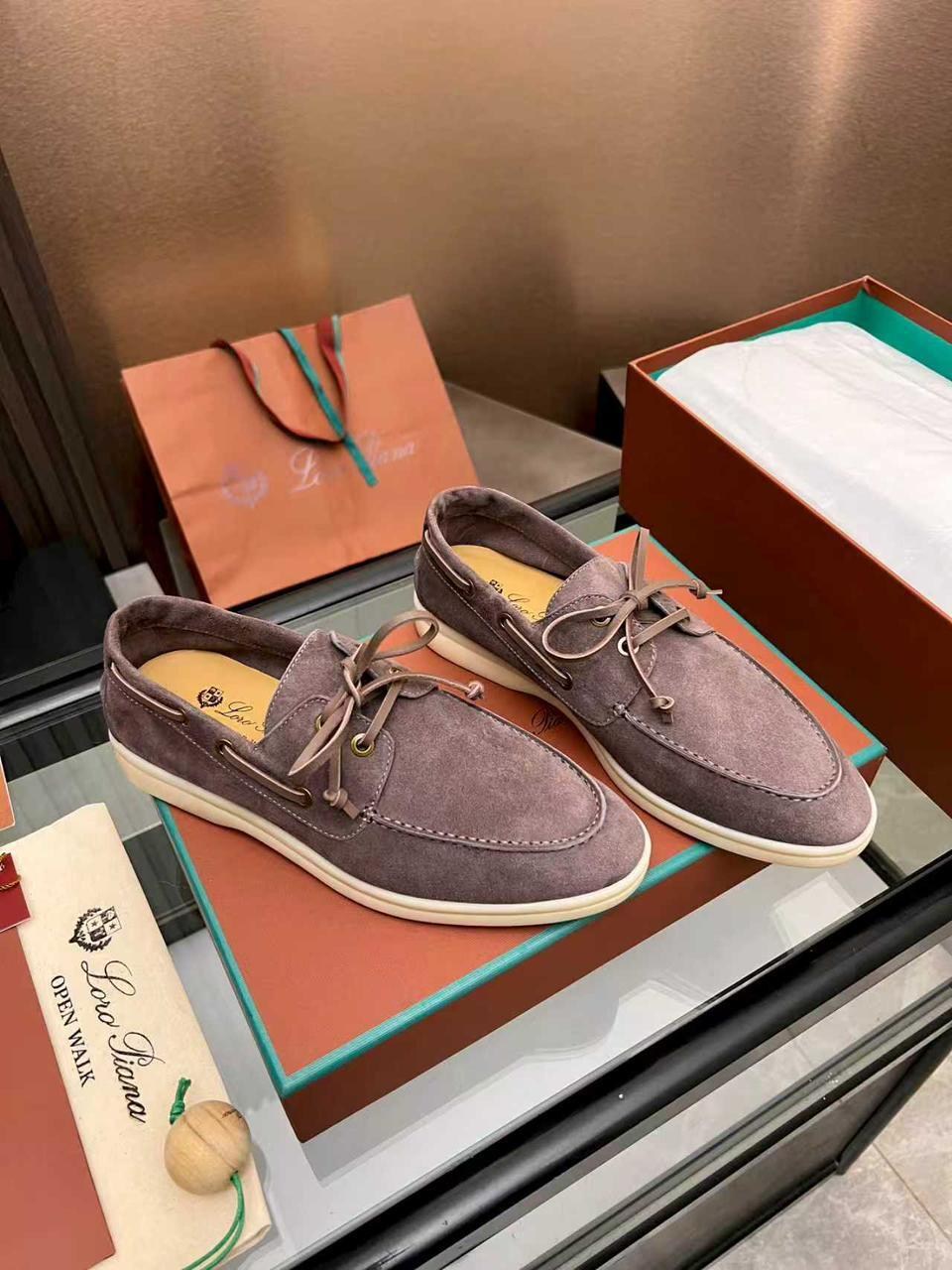 ,замшевые лоферы loro piana,loro piana лоферы,лоферы мужские loro piana,мокасины лоферы