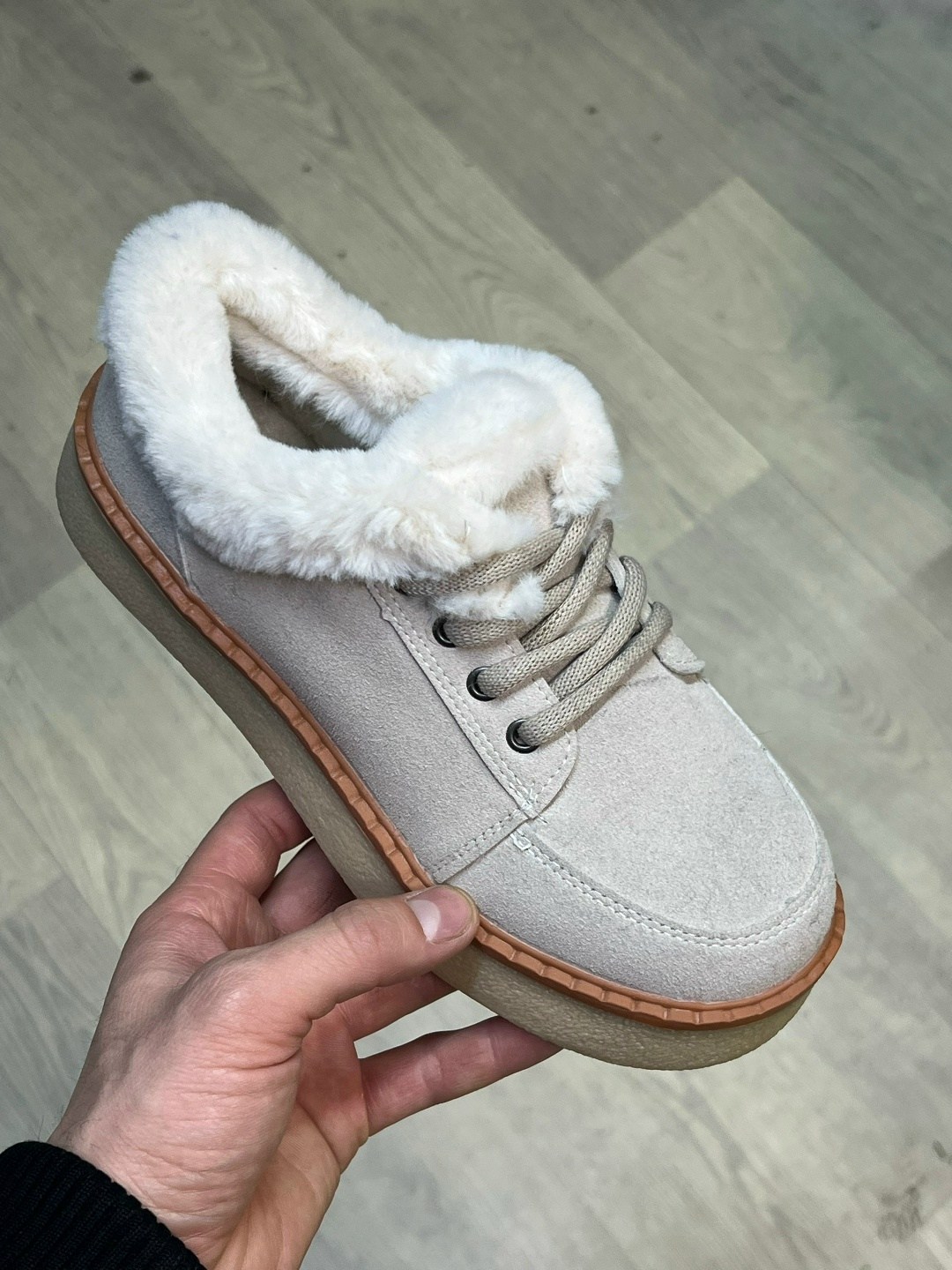 ,женская ,ботинки зимние женские,кроссовки женскиe,зимние женские кроссовки