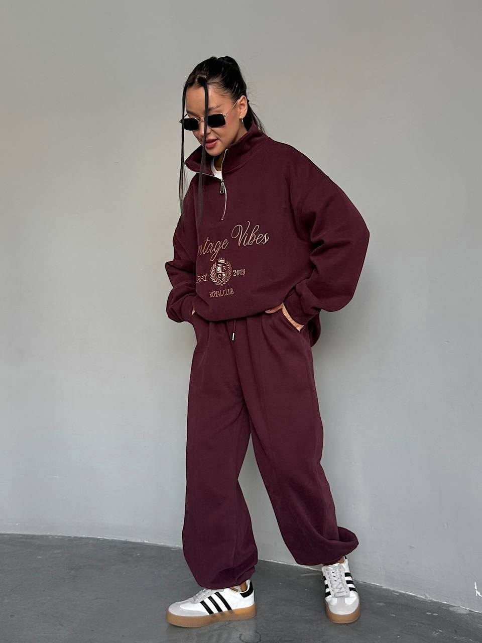 спортивные костюмы оверсайз,спортивный костюм оверсайз женский,в спортивном костюме,свитшот женская