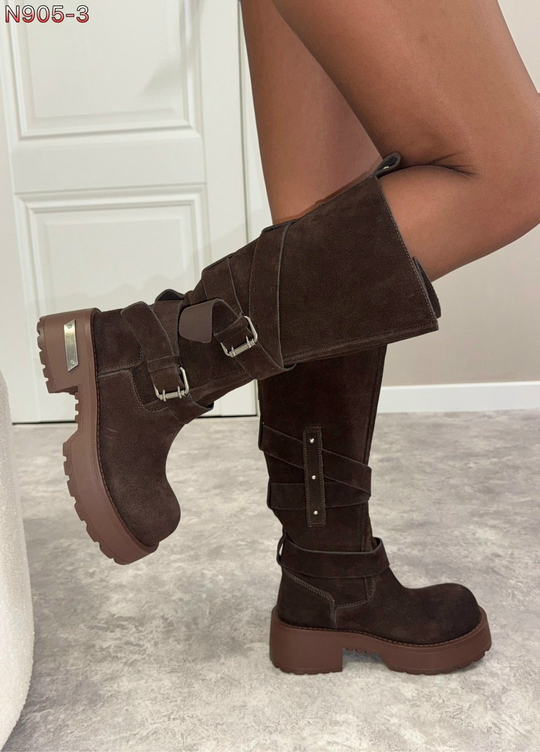 женские сапоги,сапоги модные,,коричневые сапоги,сапоги коричневые женские