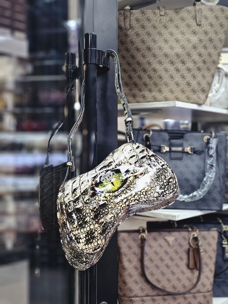 сумка diesel play shoulder,сумки,сумка модная,дизайн сумка,сумка женская