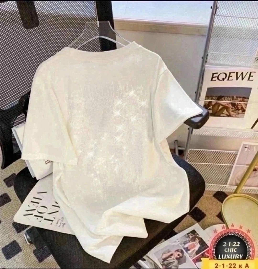 футболки со стразами,футболки женская,футболка со стразами женская,футболка оверсайз со стразам,футболка оверсайз с