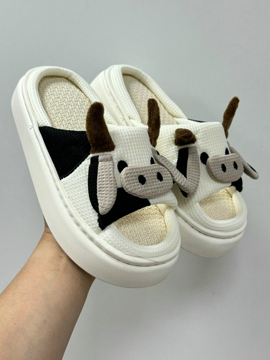 домашние тапочки,милые тапочки,плюшевые тапочки,тапочки корова,тапочки для дома