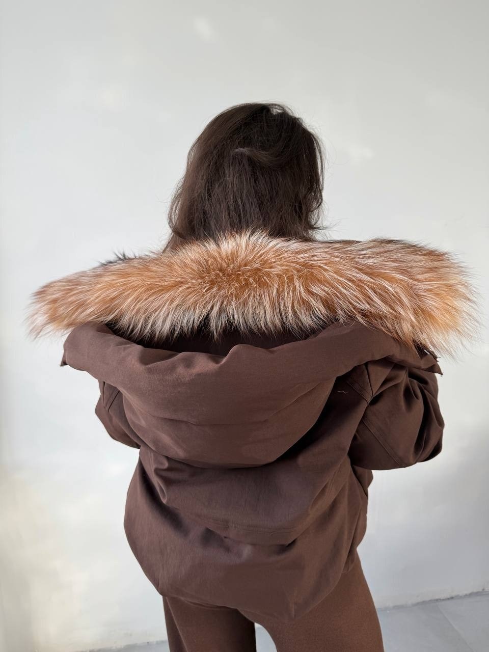 пуховики с натуральным мехом,стильные пуховики,зимние куртки,зимняя куртка с натуральным мехом,пуховик с мехом