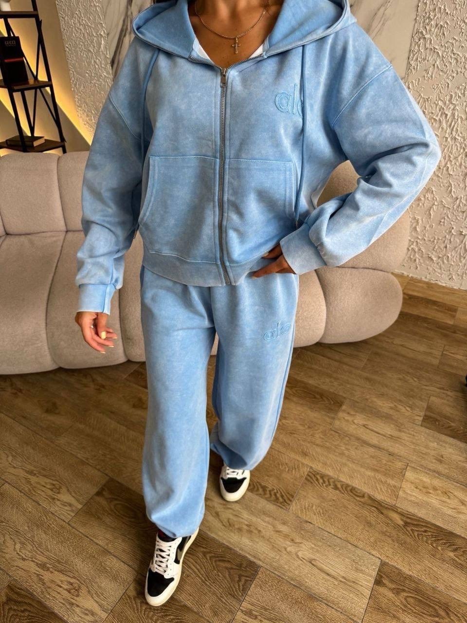 костюмы спортивные женские,костюм женский на флисе,стильные костюмы,костюм со штанами,костюмы спортивные