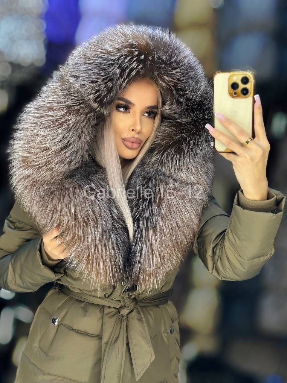 пуховики с натуральным мехом,пуховик с мехом,стильные пуховики,пуховик женский с натуральным мехом,зимние куртки