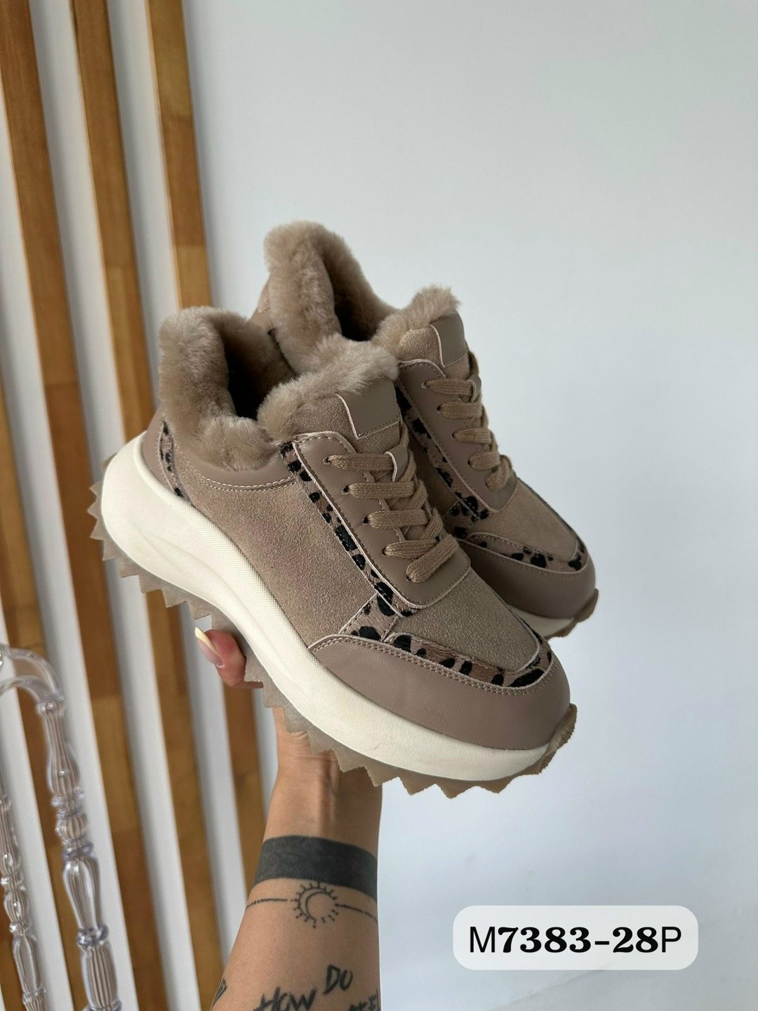 ,зимние женские кроссовки,кроссовки женскиe,кроссовки женские зимние с мехом,кроссовки зимнее