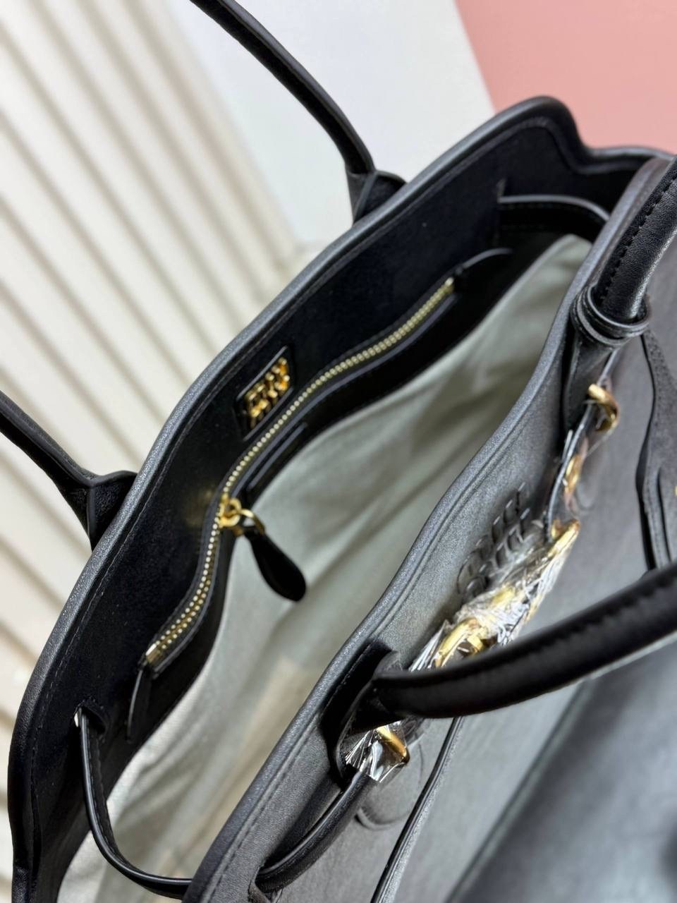 сумка,сумка женская miu miu,брендовая женская сумка,модная сумка,сумки для женщин