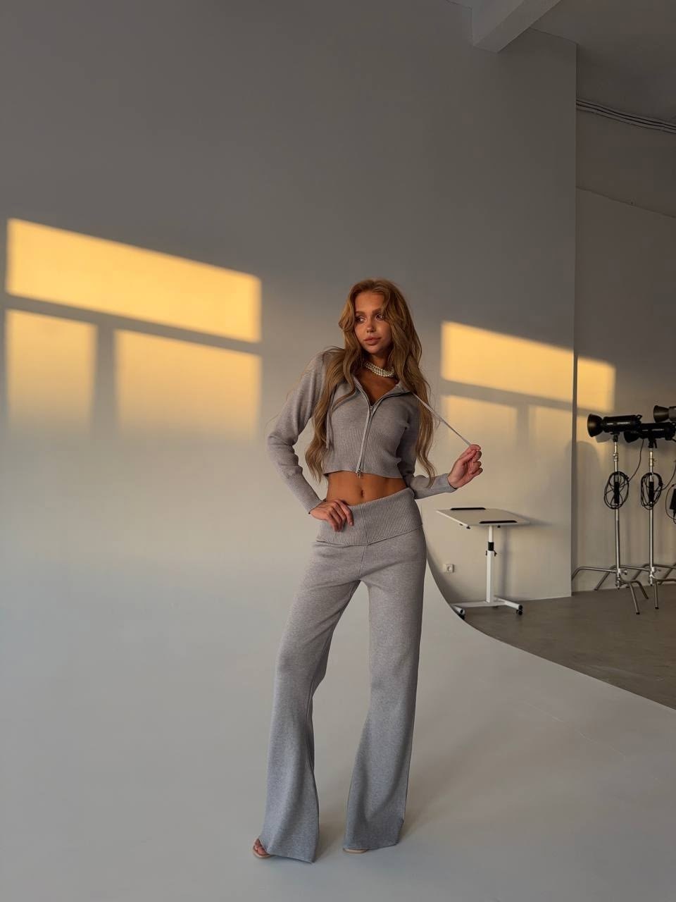 модные костюмы,костюм с брюками,женский костюм,костюм с брюками и топом,женский спортивный костюм