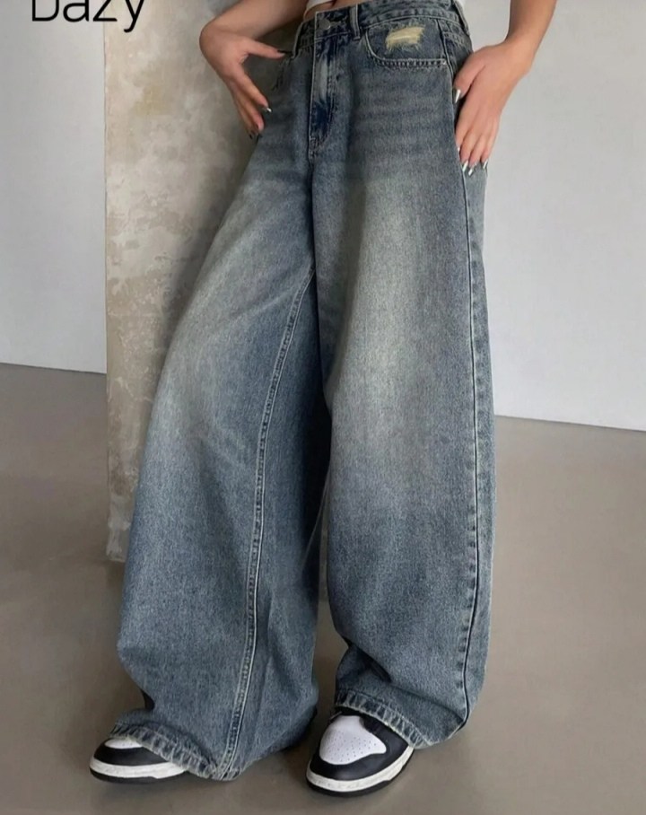 широкие джинсы,джинсы с широкими штанинами,широкие джинсы багги,джинсовые широкие брюки,мешковатые джинсы