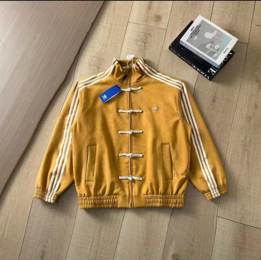 женская куртка бомбер,куртка бомбер adidas,куртка бомбер,спортивная куртка,куртка женская