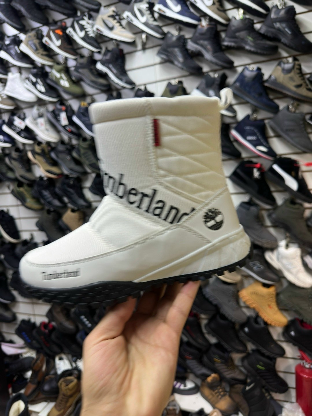 дутики adidas,adidas зимние дутики низкие,зимние сапоги adidas,сапоги adidas зимние (а548),дутики женские