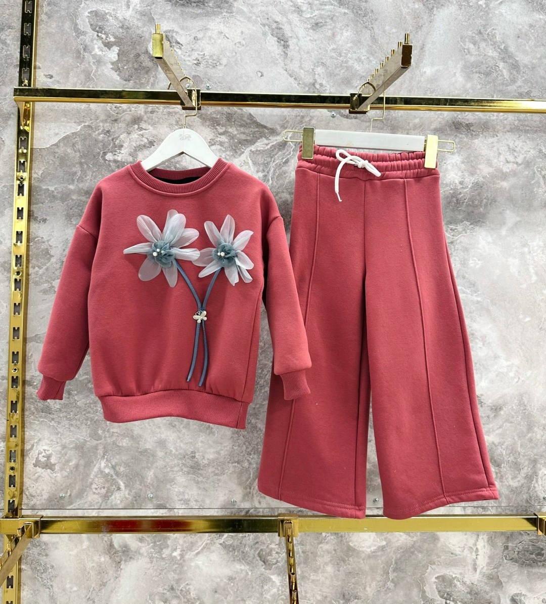 костюм на флисе,костюмы спортивные для девочки,спортивные костюмы на флисе,костюмы для девочек,детские костюмы