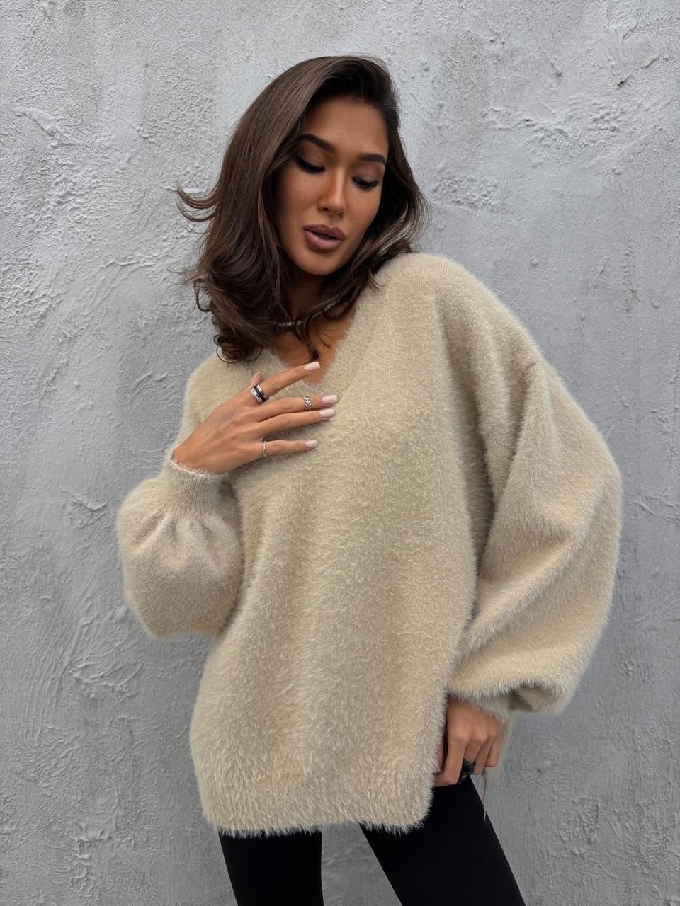 свитер женский из ангоры,женский джемпер,пушистый джемпер,джемпер теплый,джемпер из ангоры