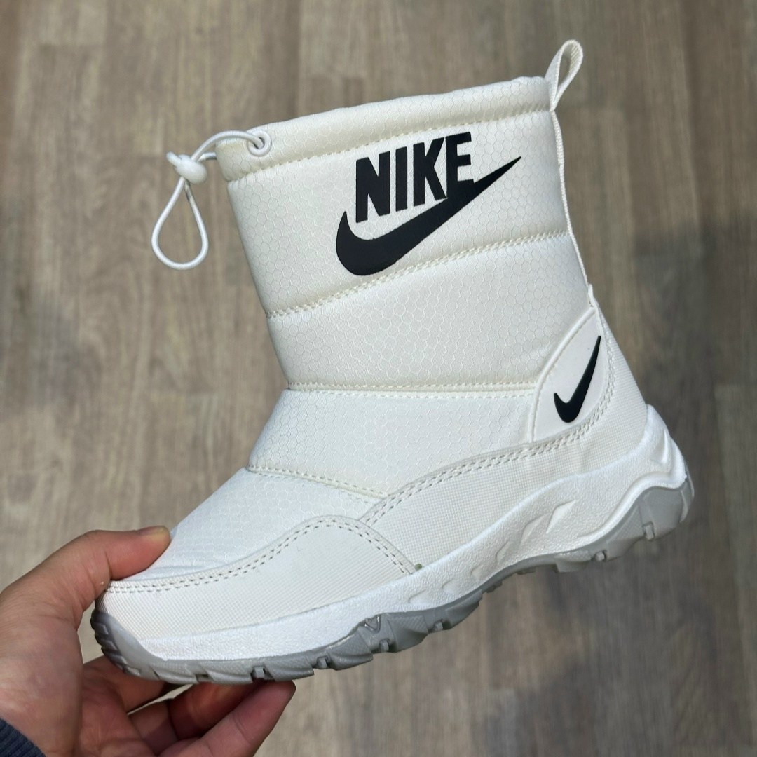 дутики nike,зимние сапоги nike,дутики зимние nike,дутики найк женские,зимняя