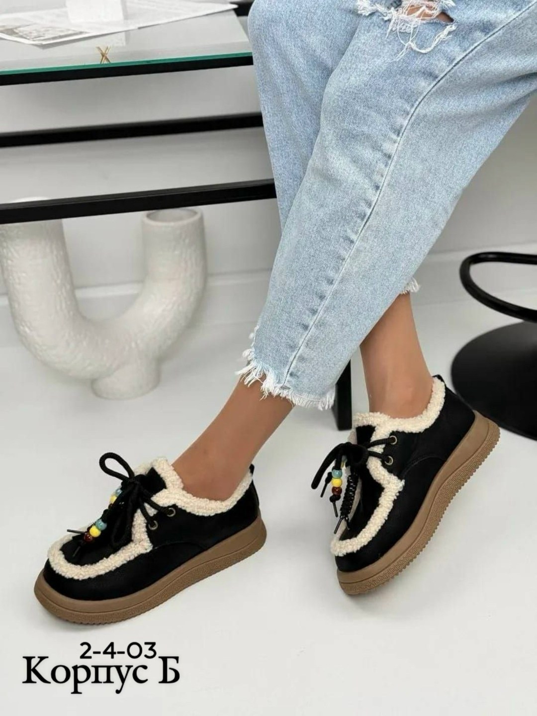 ,женская ,кроссовки женскиe,женские угги, зимняя