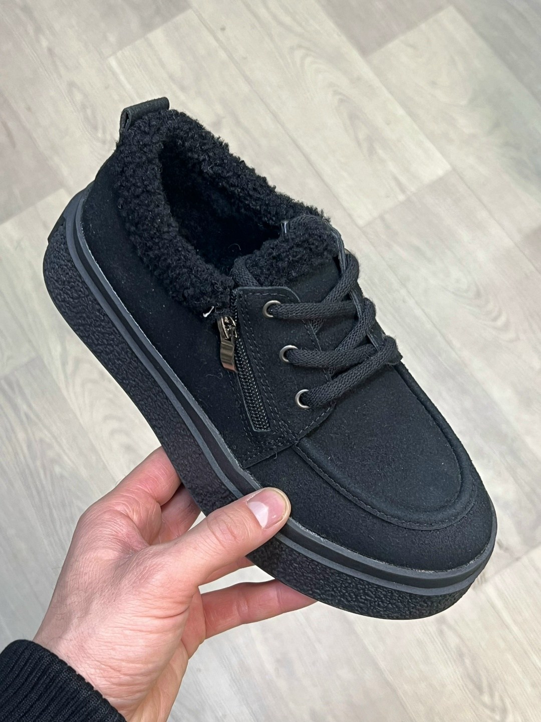 ,женская ,ботинки зимние женские,кроссовки женскиe,зимние женские кроссовки