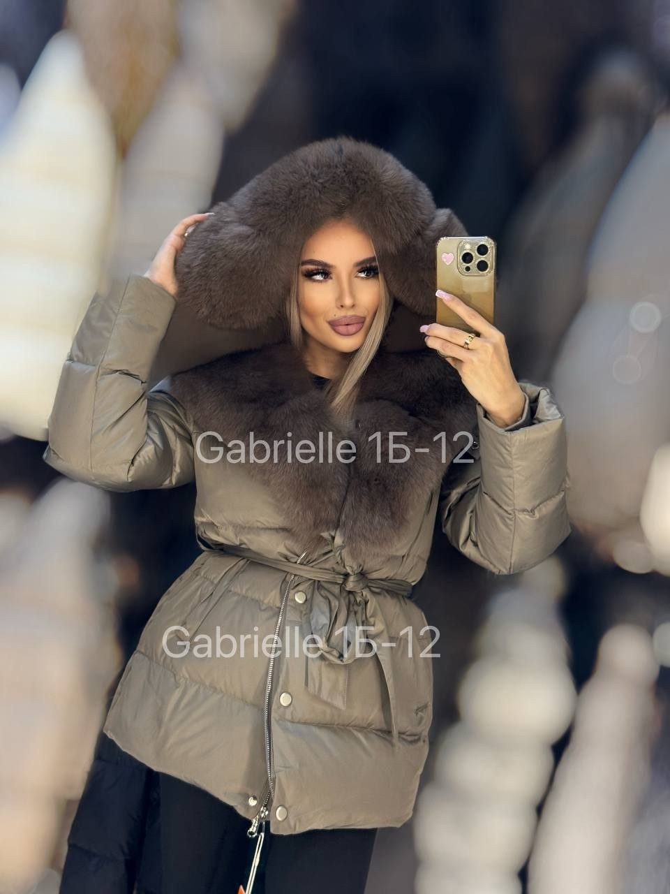 пуховики с натуральным мехом,стильные пуховики,пуховик с мехом,зимние куртки,куртка пуховик с натуральным мехом