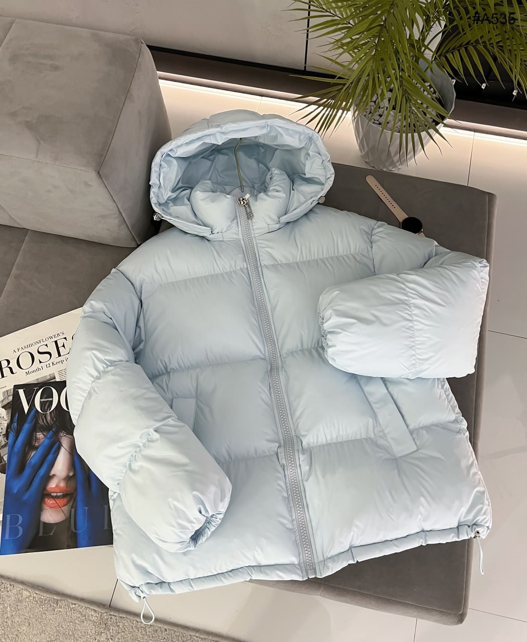 куртка,женская куртка,куртка оверсайз,куртка модная,женская куртка с капюшоном