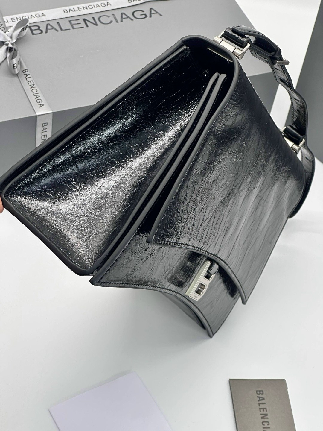 сумки balenciaga,сумка на плечо balenciaga,сумка,сумка женская balenciaga,сумка модная женская