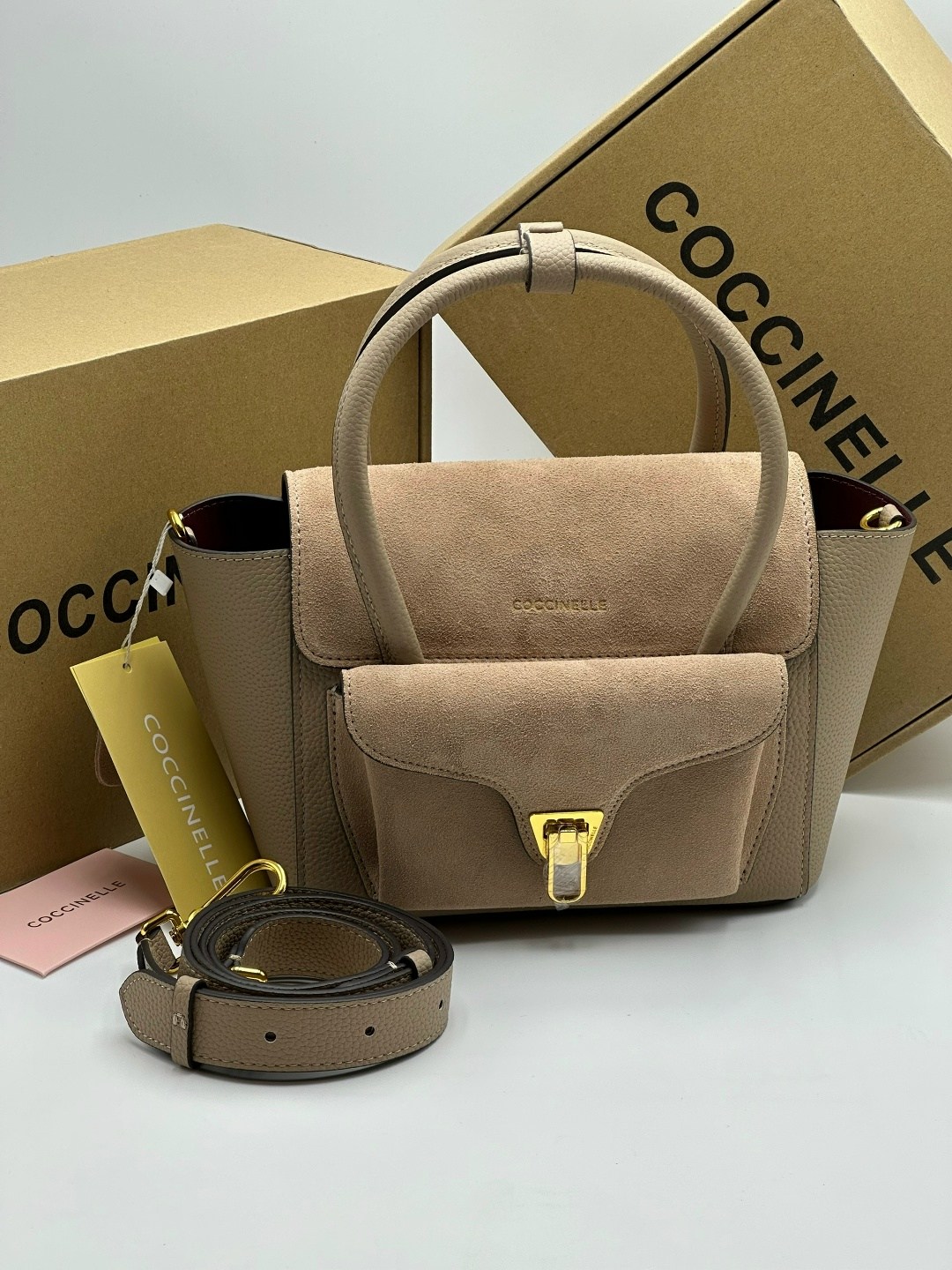 сумка coccinelle,сумки coccinelle замшевая сумка,сумка coccinelle arlettis,сумка coccinelle b14 medium,женская сумка coccinelle