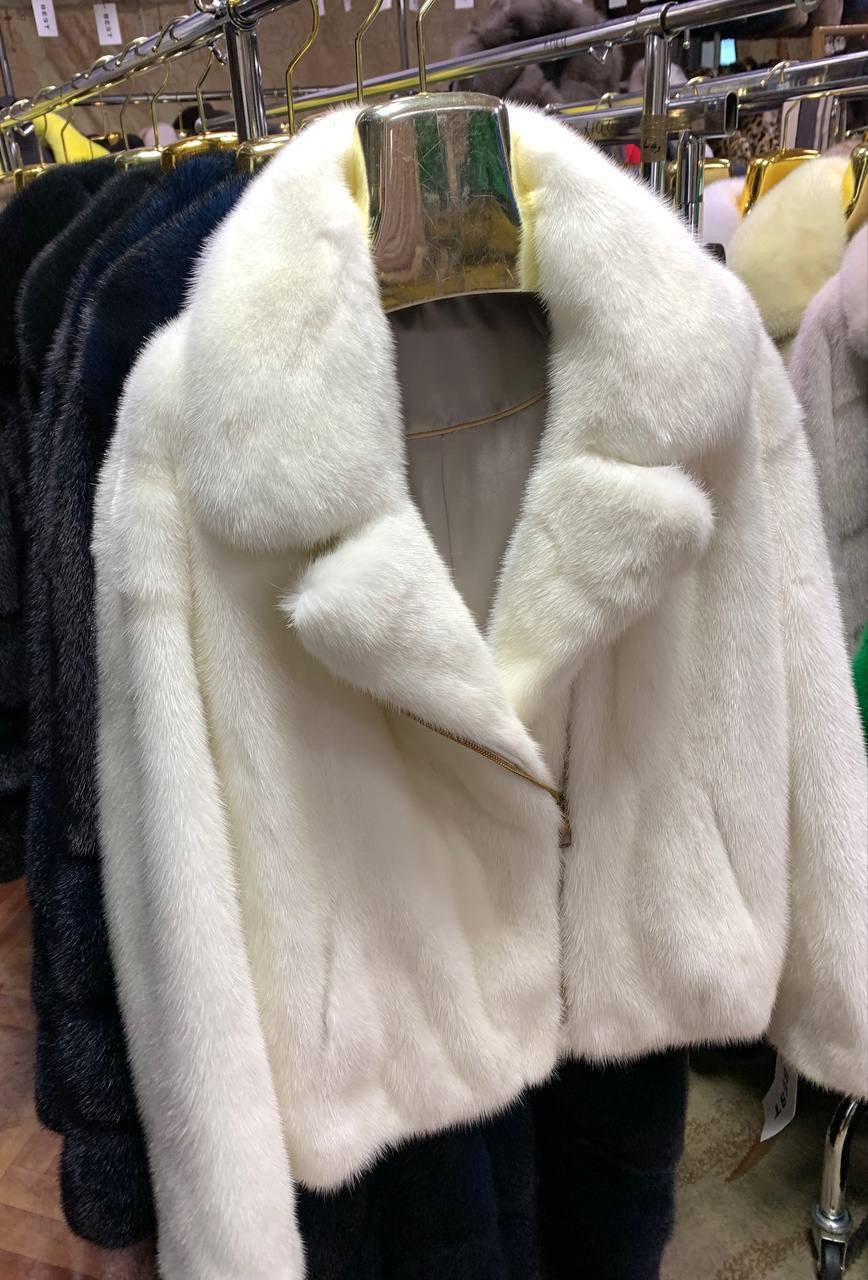 женская шуба,шубка,короткая шуба,шуба из искусственного меха норки,белая норковая шуба