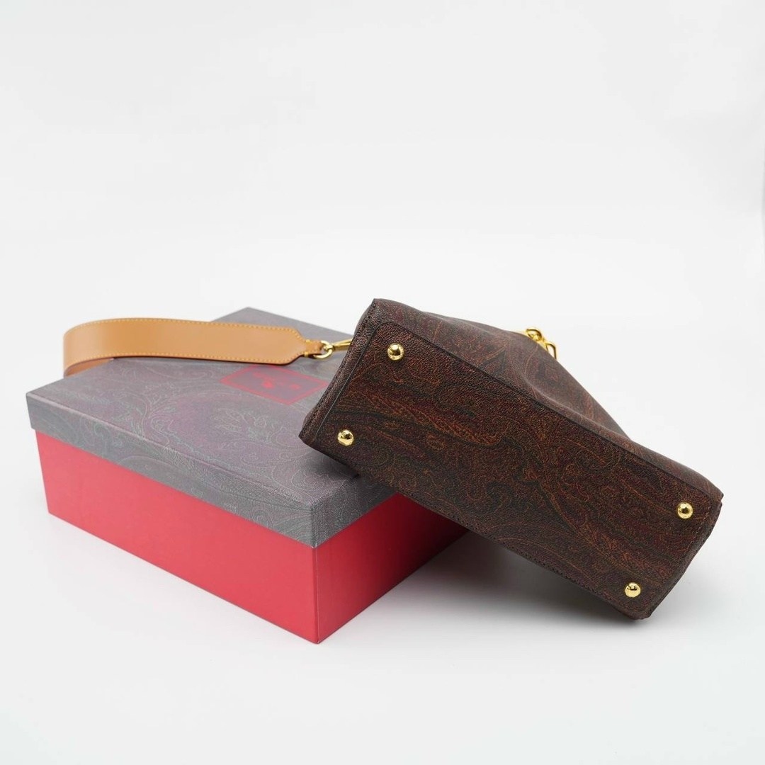 сумка,сумка женские,сумочки,модная сумка,бордовая сумка