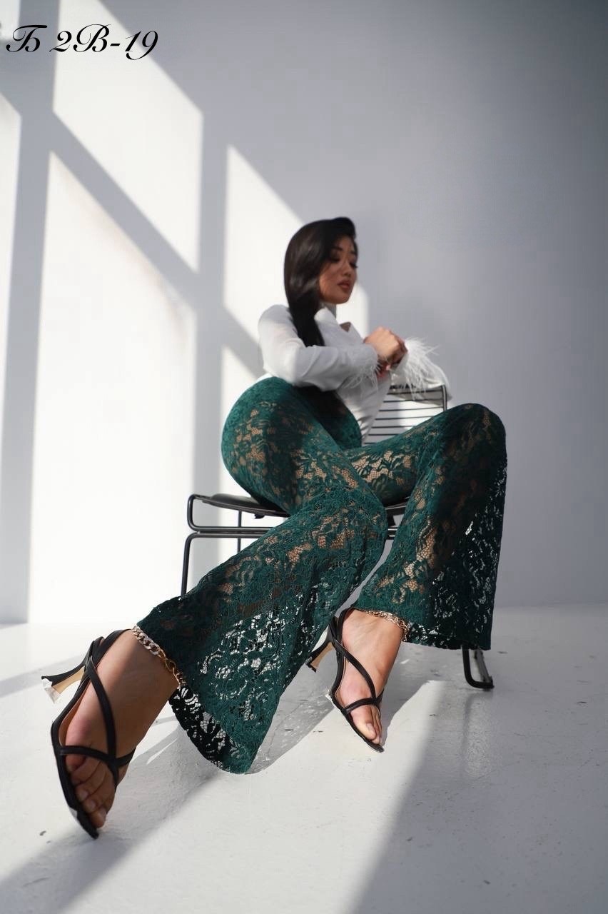 брюки с кружевом,кружевные брюки,брюки прозрачные с кружевом гипюровые,брюки прозрачные из ажурного кружева,брюки кружевные прозрачные