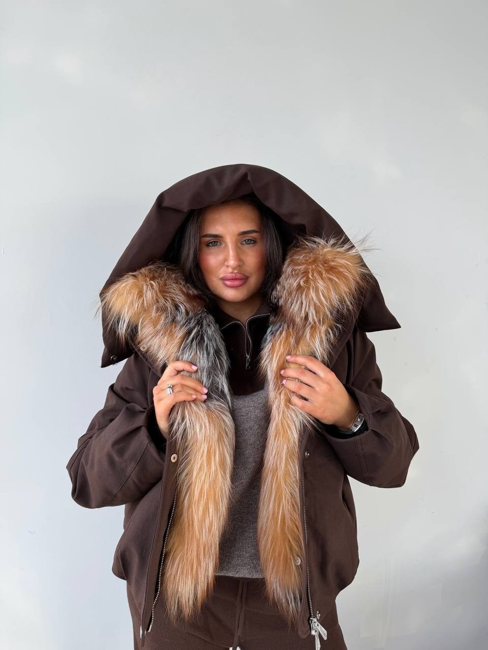 пуховики с натуральным мехом,стильные пуховики,зимние куртки,зимняя куртка с натуральным мехом,пуховик с мехом