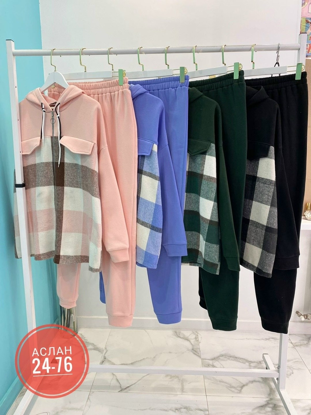 спортивный костюм больших размеров теплый,женский спортивный костюм больших размеров,женские костюмы больших размеров,костюм женский спортивный большие размеры,cпортивный костюм больших размеров