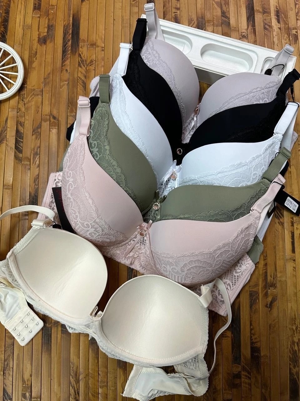 бюстгальтер,пуш ап бюстгальтер,женский бюстгальтер,бюстгальтер комплект,женское бельё бюстгальтеры