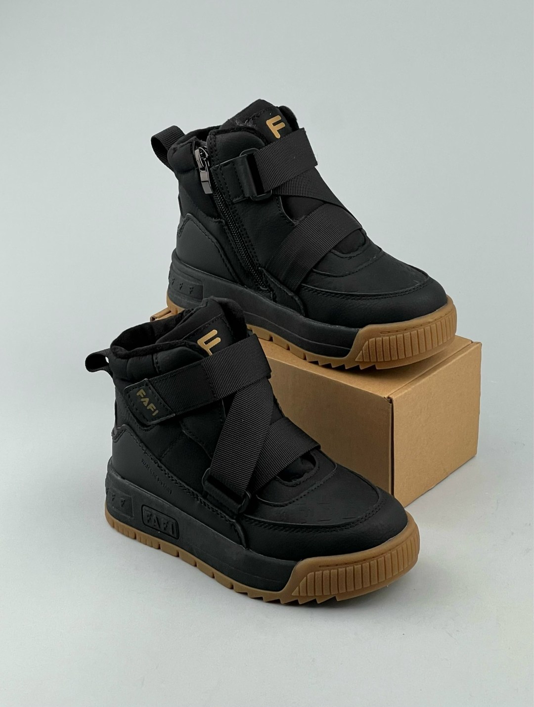 ,утепленные ботинки,ботинки утепленные для мальчиков fila fil space,ботинки утепленные мужские kappa falcade puffy,ботинки fila